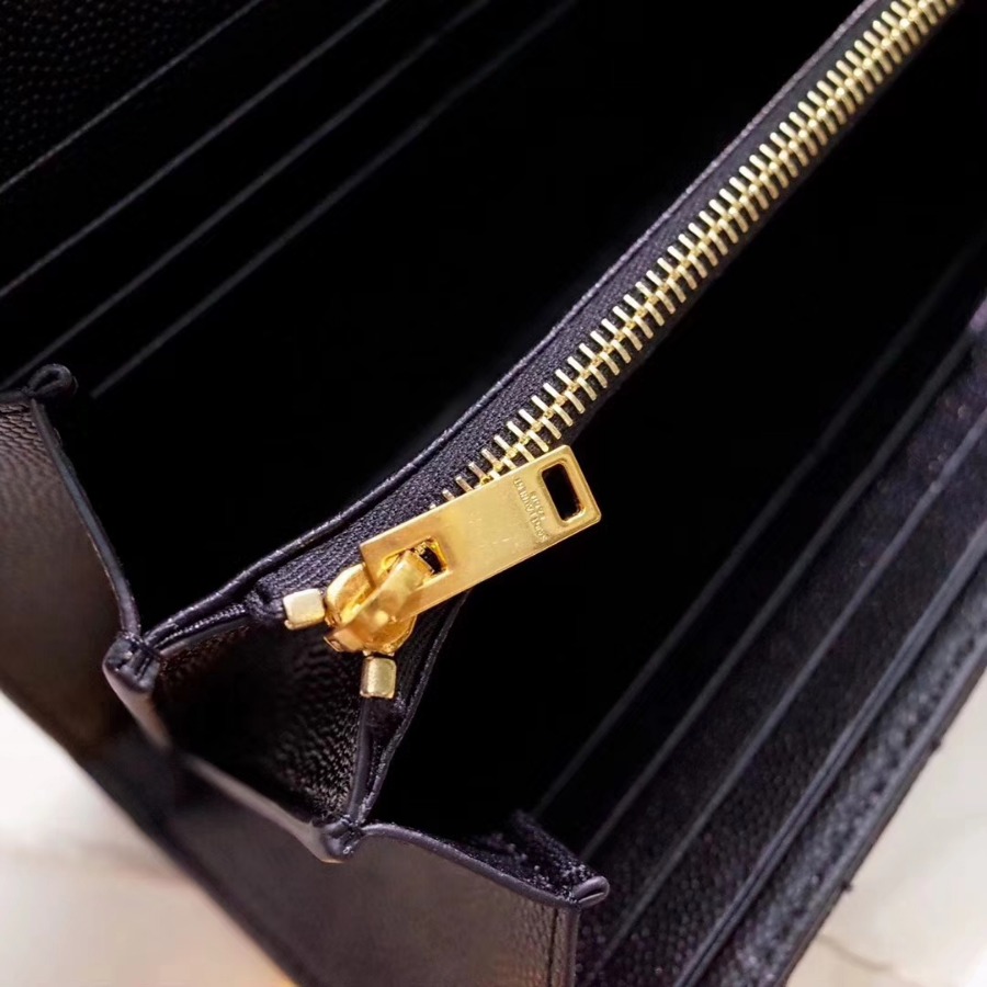 YSL Saint Laurent, LARGE MONOGRAM FLAP WALLET GRAIN DE POUDRE TEXTURED MATELASSÉ LEATHER