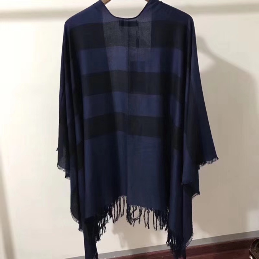 BURBERRY Check Cashmere Poncho, 95% CASHMERE 5% Silk