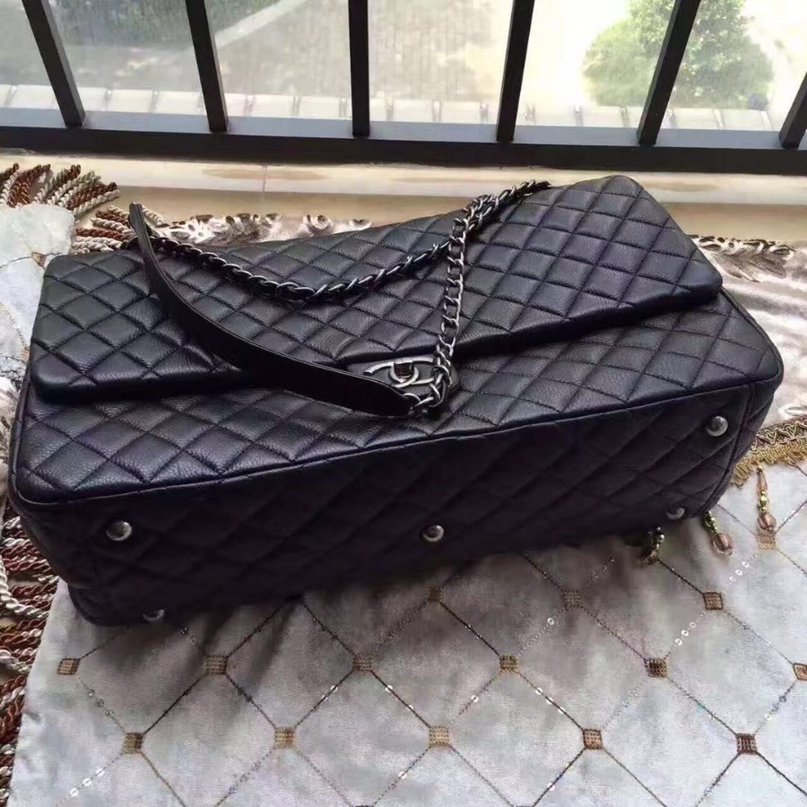 CHANEL HANDBAG, BIG HANDBAG