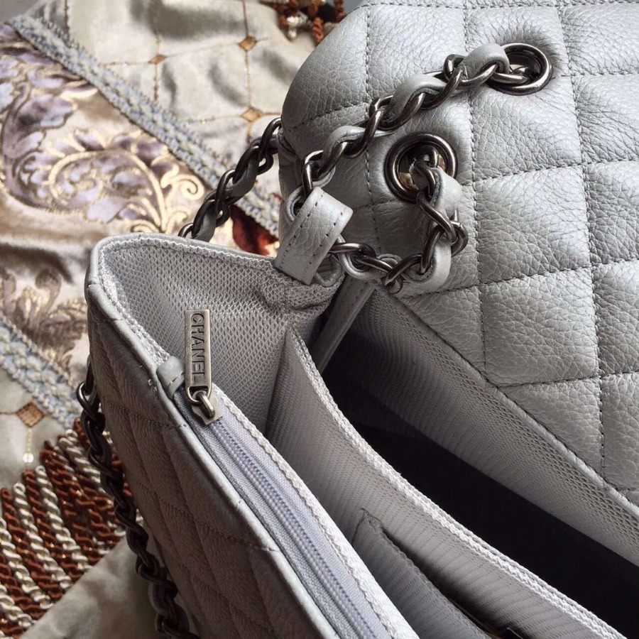 CHANEL HANDBAG, BIG HANDBAG