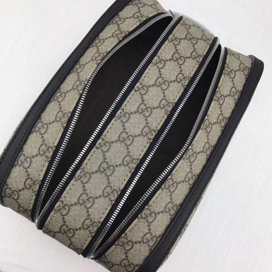 Gucci GG Supreme toiletry case, Womens Cosmetic Bags