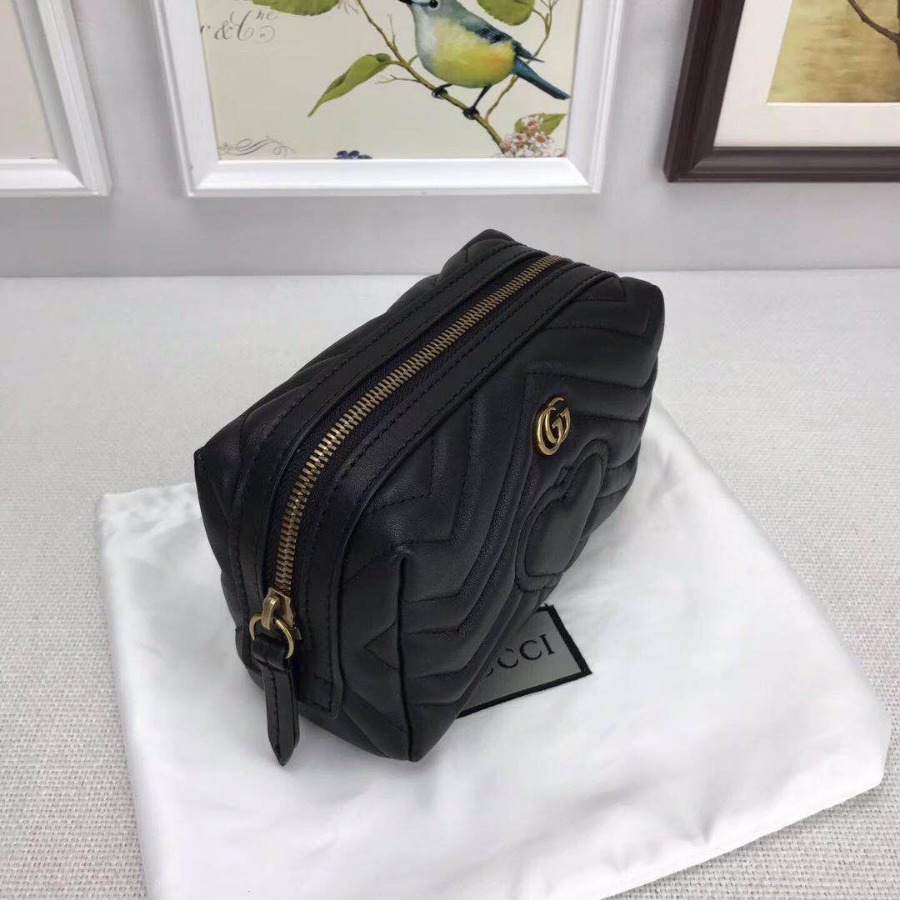 Gucci GG Marmont cosmetic case, Womens Cosmetic Bags, 476165 