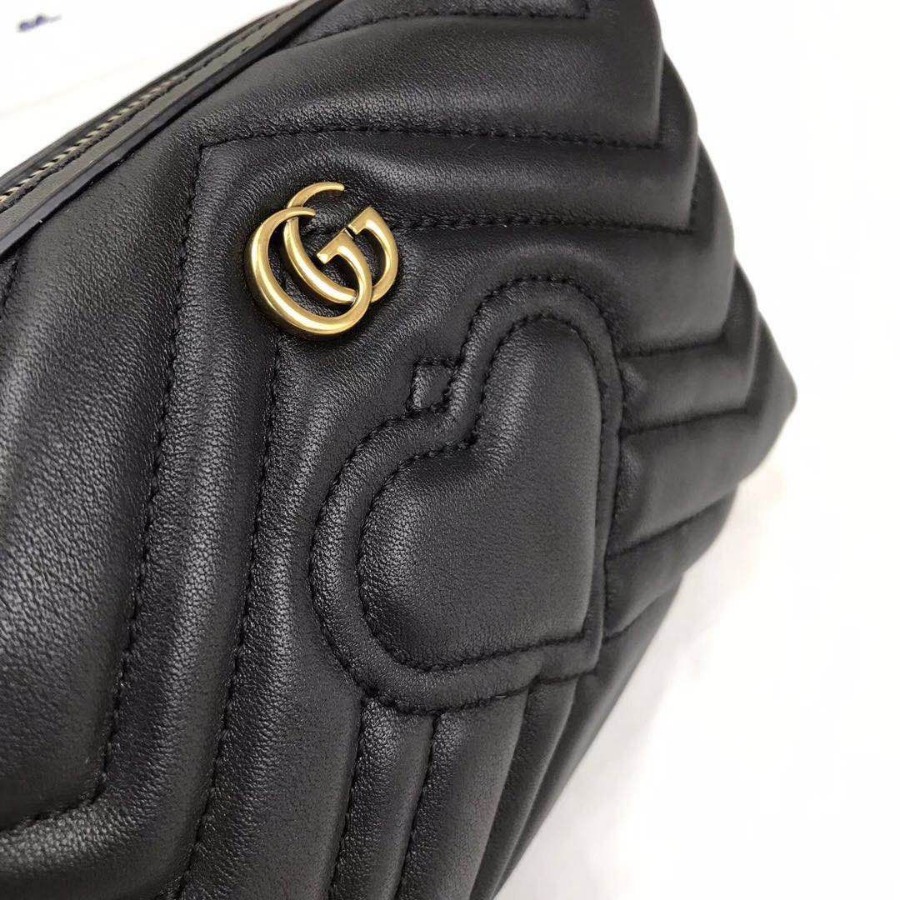 Gucci GG Marmont cosmetic case, Womens Cosmetic Bags, 476165 