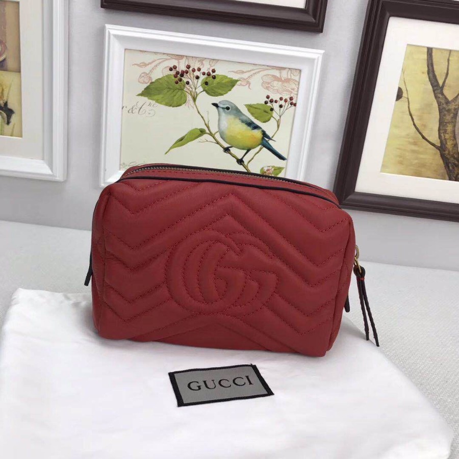 Gucci GG Marmont cosmetic case, Womens Cosmetic Bags, 476165 