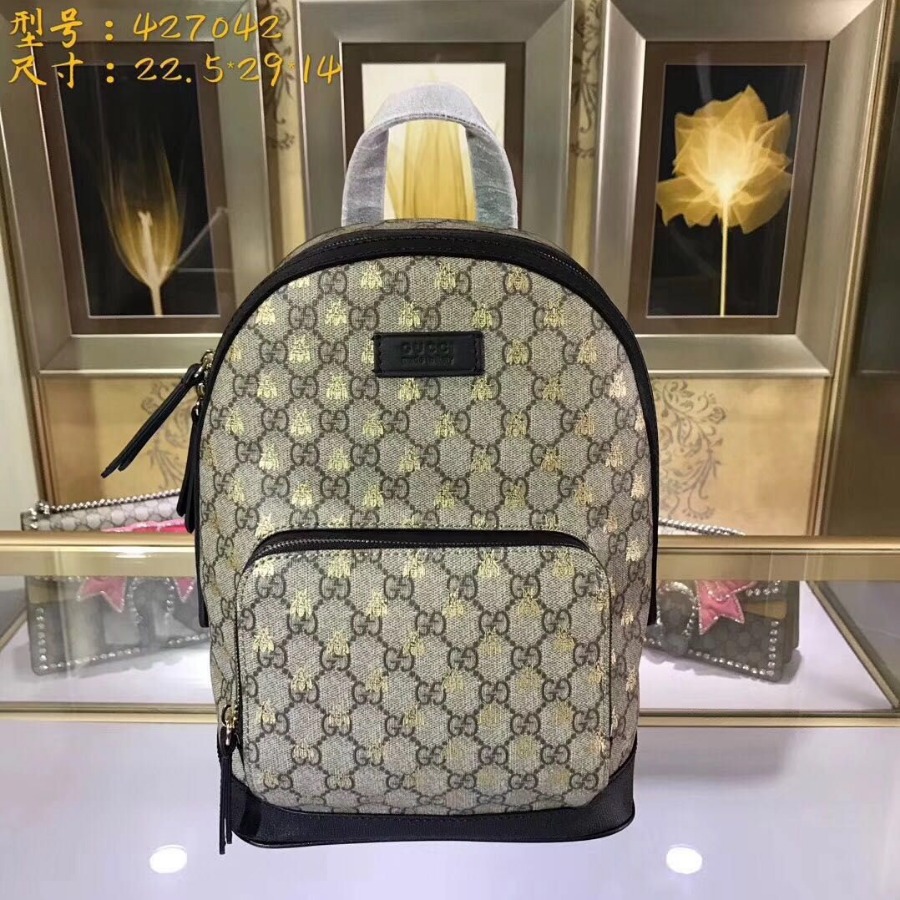 Gucci GG Supreme bees backpack 427042