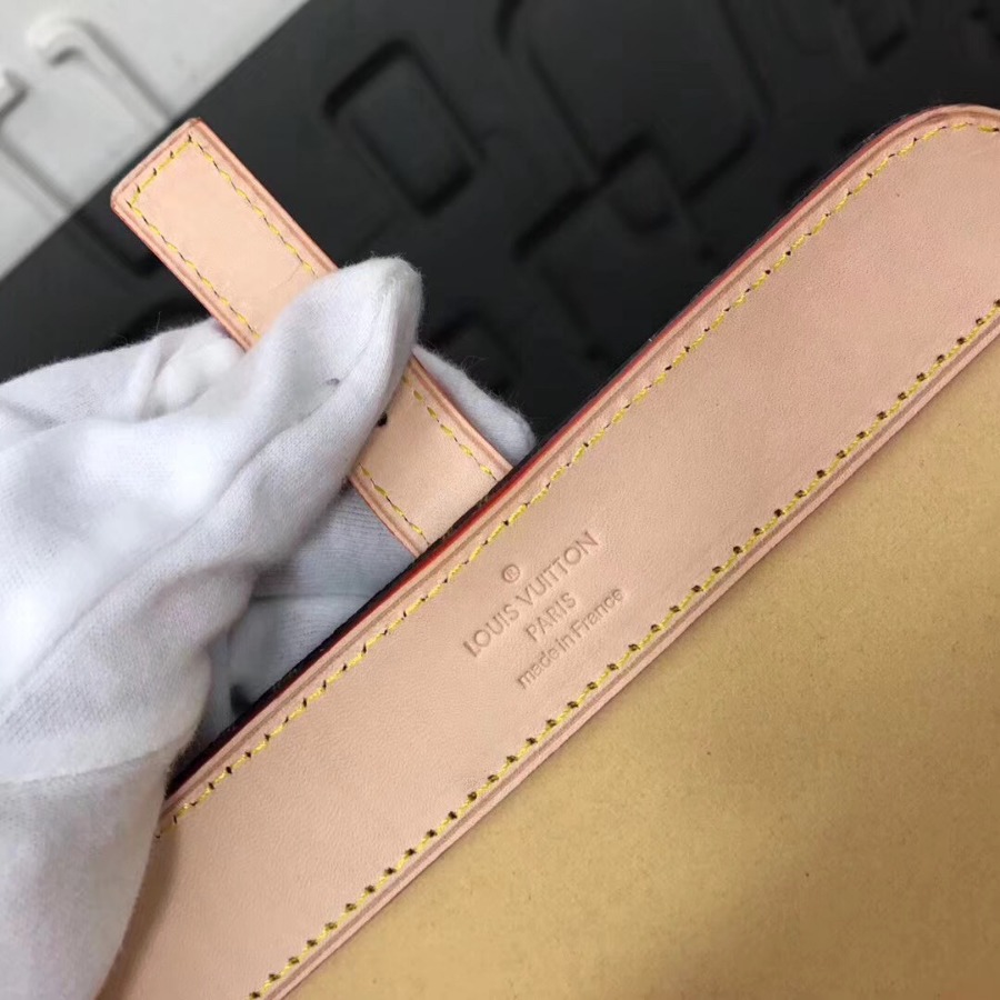 M47530, 3 WATCH CASE Monogram Canvas Travel, Louis Vuitton LV, 8.3 x 4 x 3.6 inches