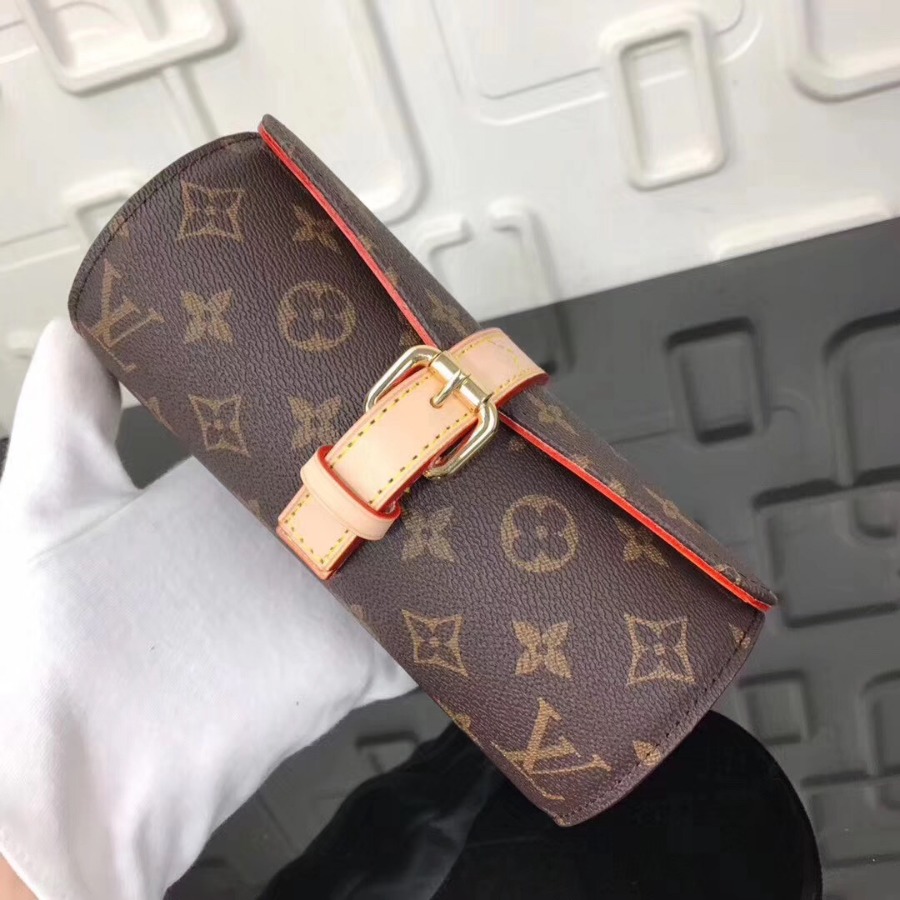 M47530, 3 WATCH CASE Monogram Canvas Travel, Louis Vuitton LV, 8.3 x 4 x 3.6 inches