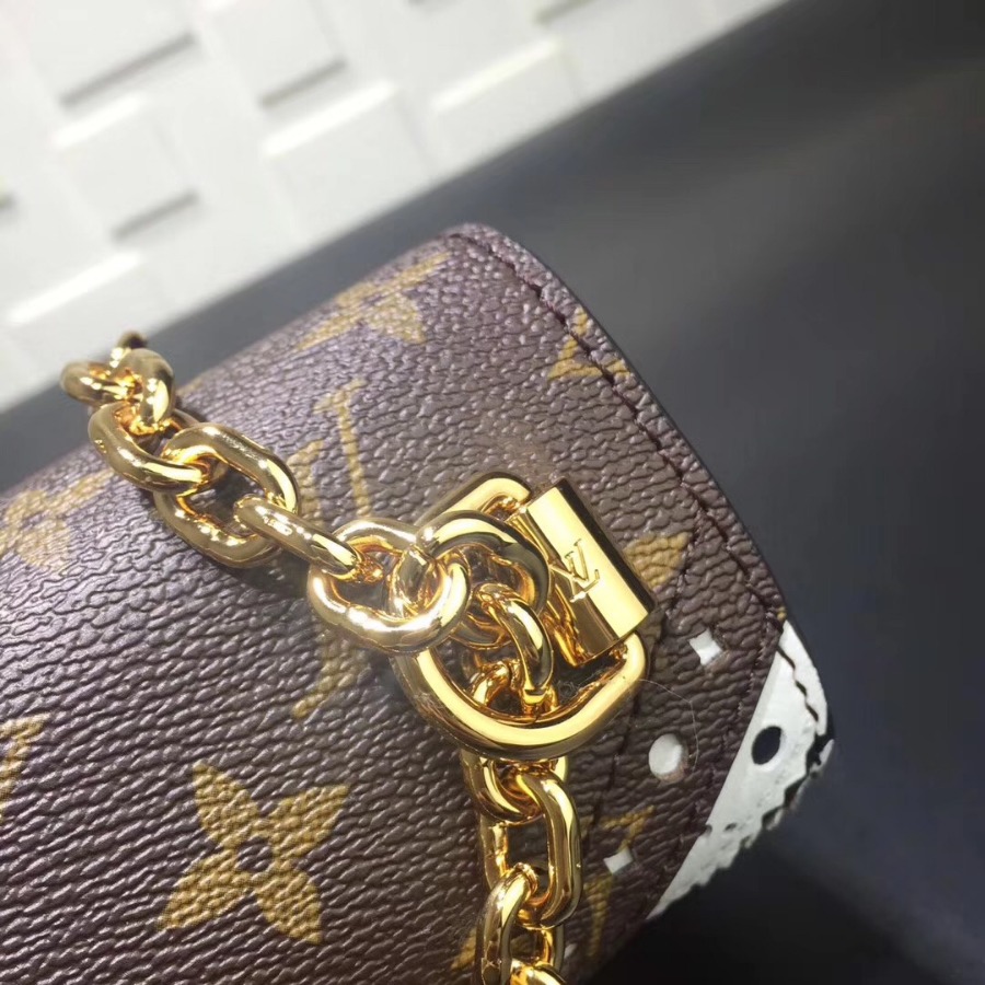 M44214, LOUIS VUITTON LV, Twist MM Monogram Reverse Canvas - Handbags