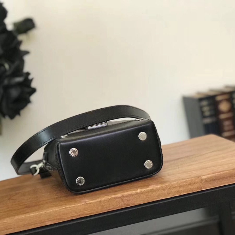 M56038, LOUIS VUITTON LV, BENTO BOX