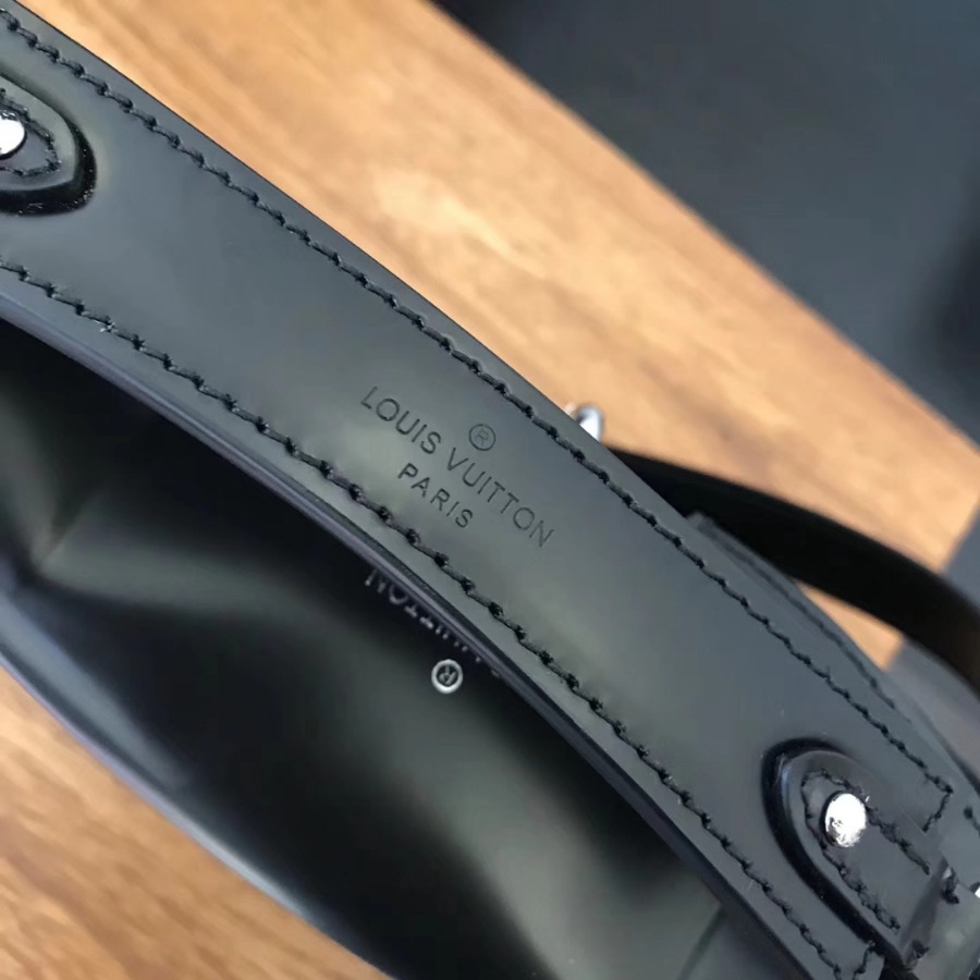 M56038, LOUIS VUITTON LV, BENTO BOX
