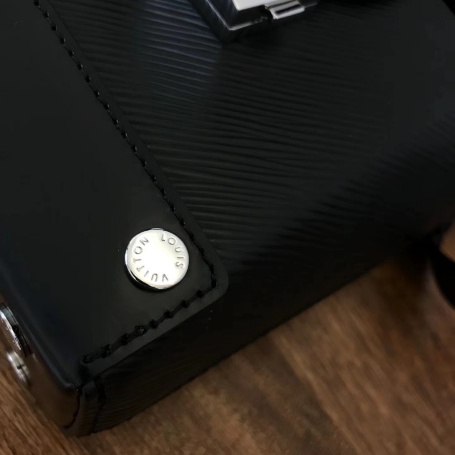 M56038, LOUIS VUITTON LV, BENTO BOX