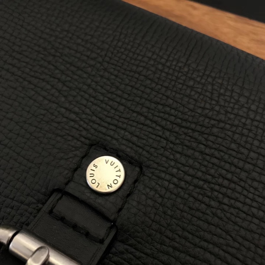 M54963, LOUIS VUITTON LV, CANYON MESSENGER PM