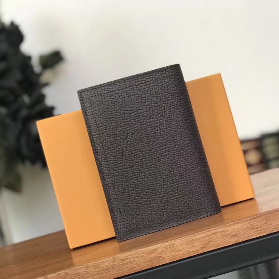 M64137, Louis Vuitton LV, PASSPORT COVER
