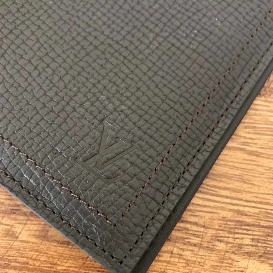 M64137, Louis Vuitton LV, PASSPORT COVER