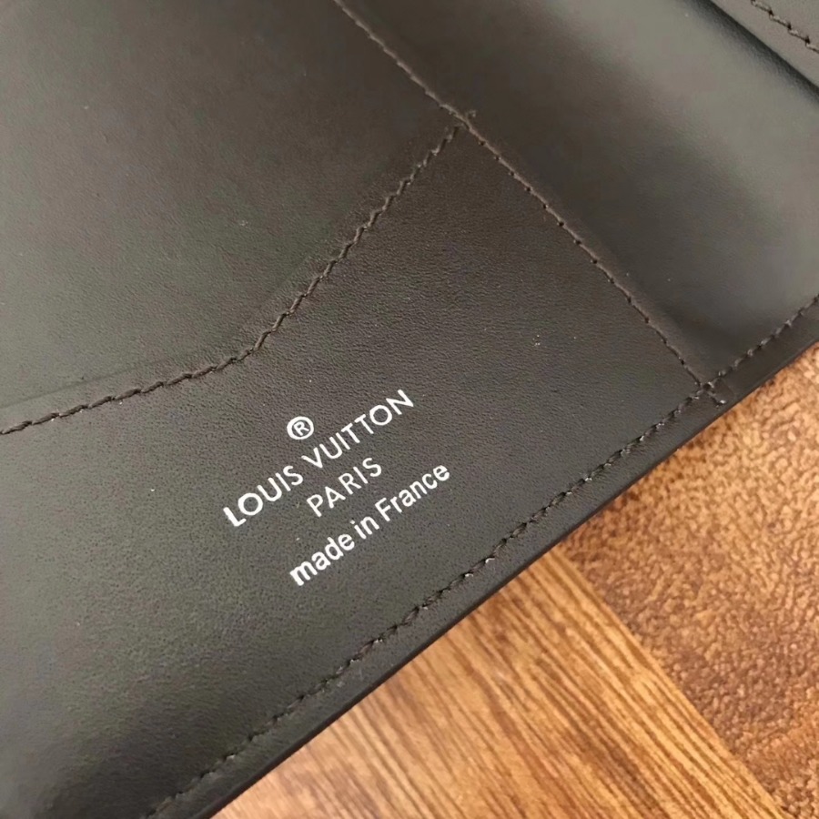 M64137, Louis Vuitton LV, PASSPORT COVER