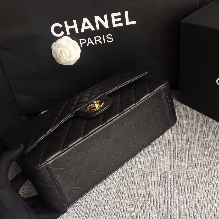 Chanel Handbag, Large Classic handbag, LAMBSKIN, A01114 33CM / 13 INCHES