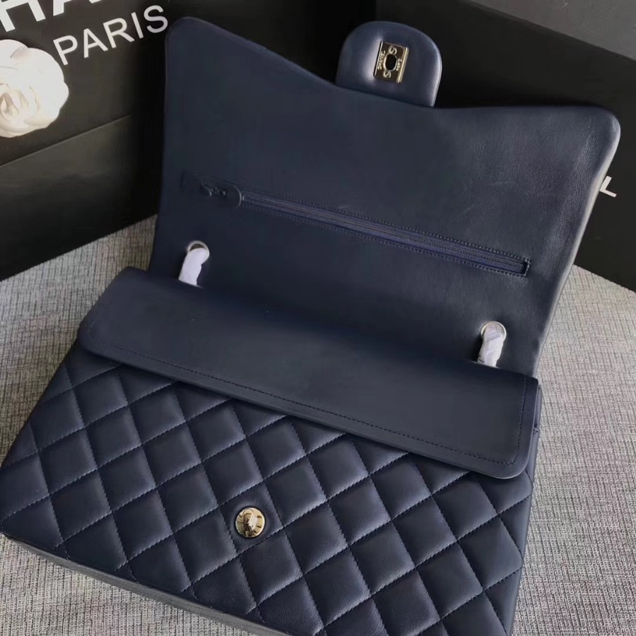 Chanel Handbag, Large Classic handbag, LAMBSKIN, A01114 33CM / 13 INCHES