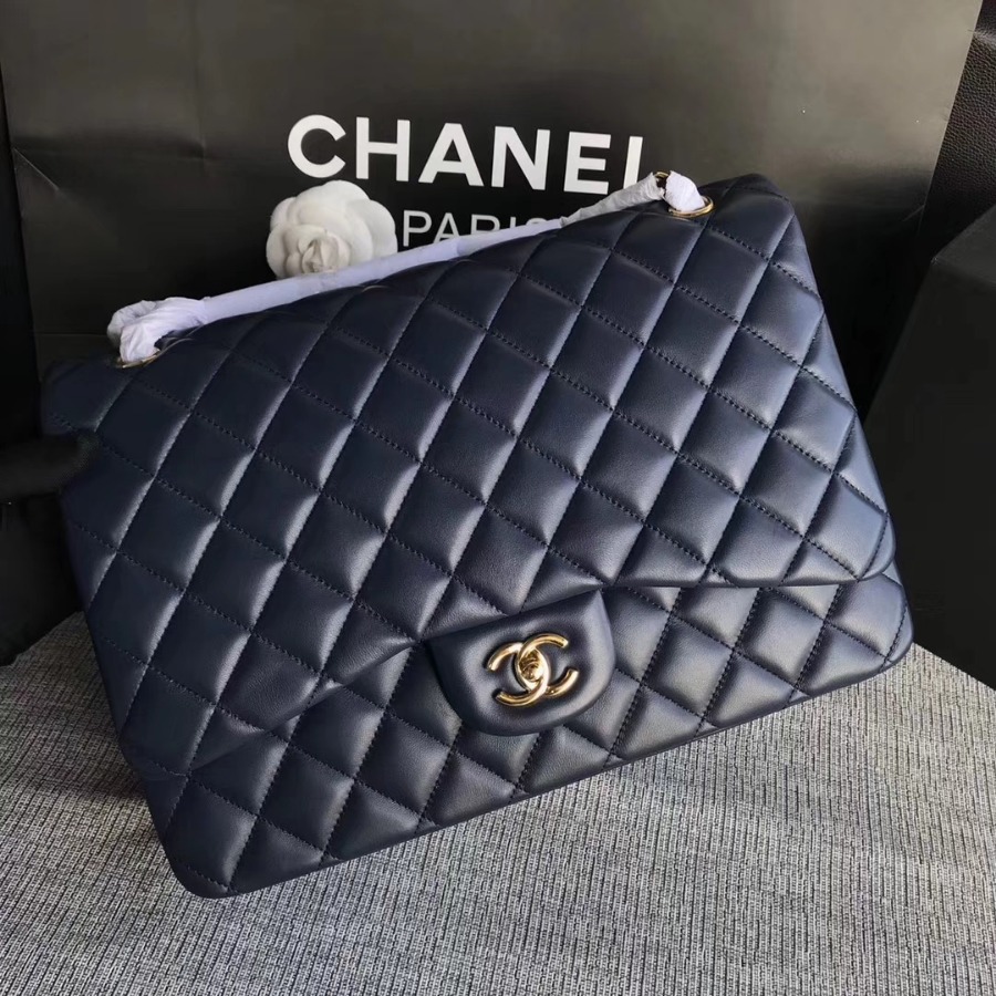 Chanel Handbag, Large Classic handbag, LAMBSKIN, A01114 33CM / 13 INCHES