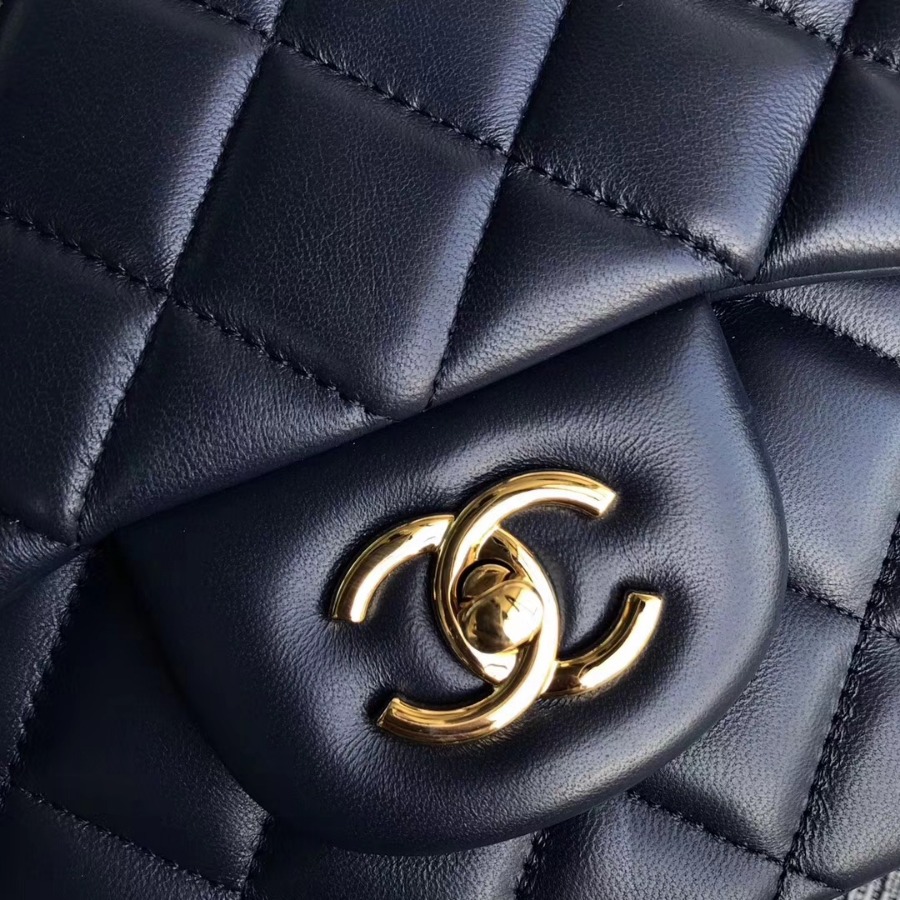 Chanel Handbag, Large Classic handbag, LAMBSKIN, A01114 33CM / 13 INCHES