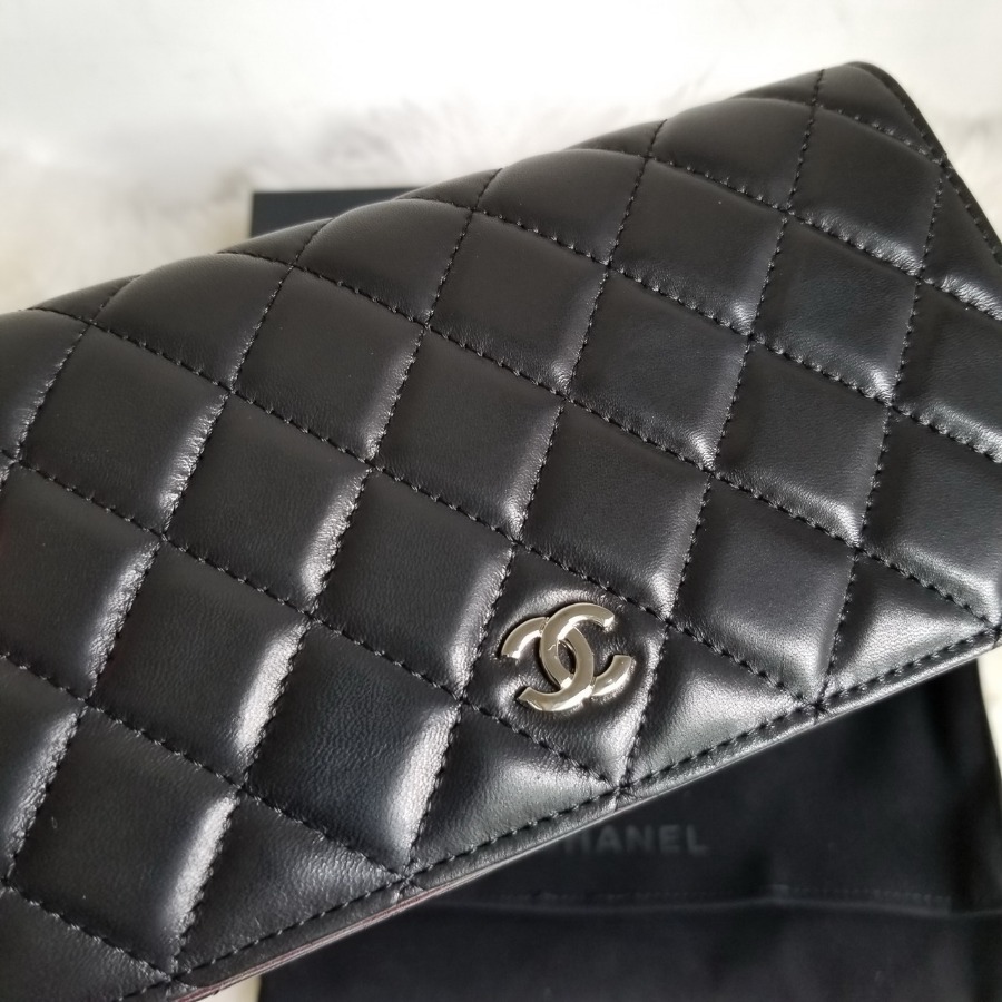 CHANEL WALLETS