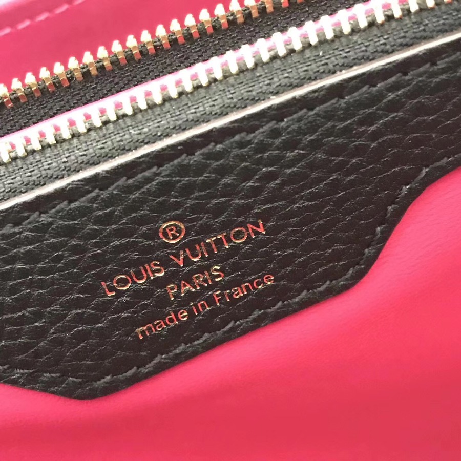 M48864, Louis Vuitton LV, Capucines MM Taurillon - Handbags