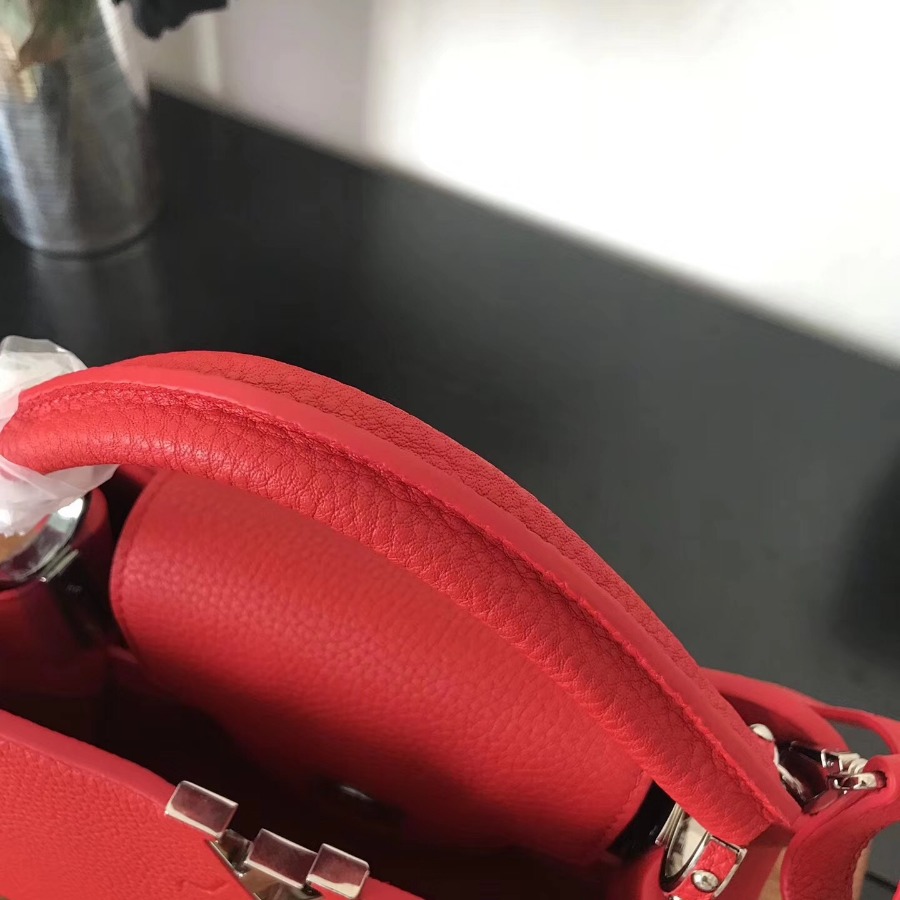 M94754, Louis Vuitton LV, Capucines BB Taurillon - Handbags