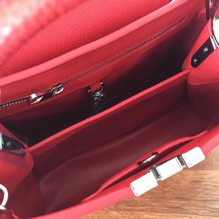 M94754, Louis Vuitton LV, Capucines BB Taurillon - Handbags