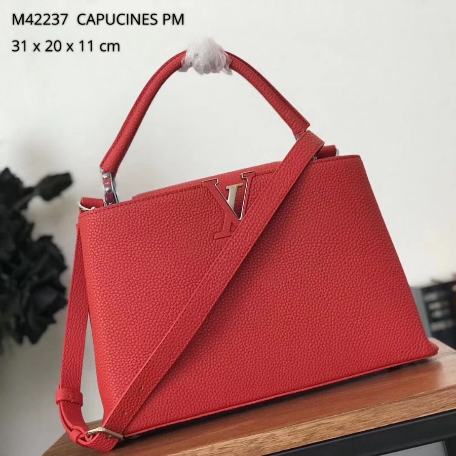 M42237, Louis Vuitton LV, Capucines PM Taurillon - Handbags