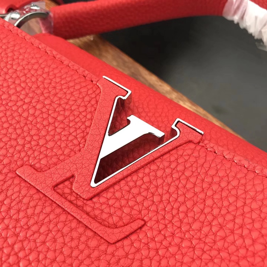 M42237, Louis Vuitton LV, Capucines PM Taurillon - Handbags