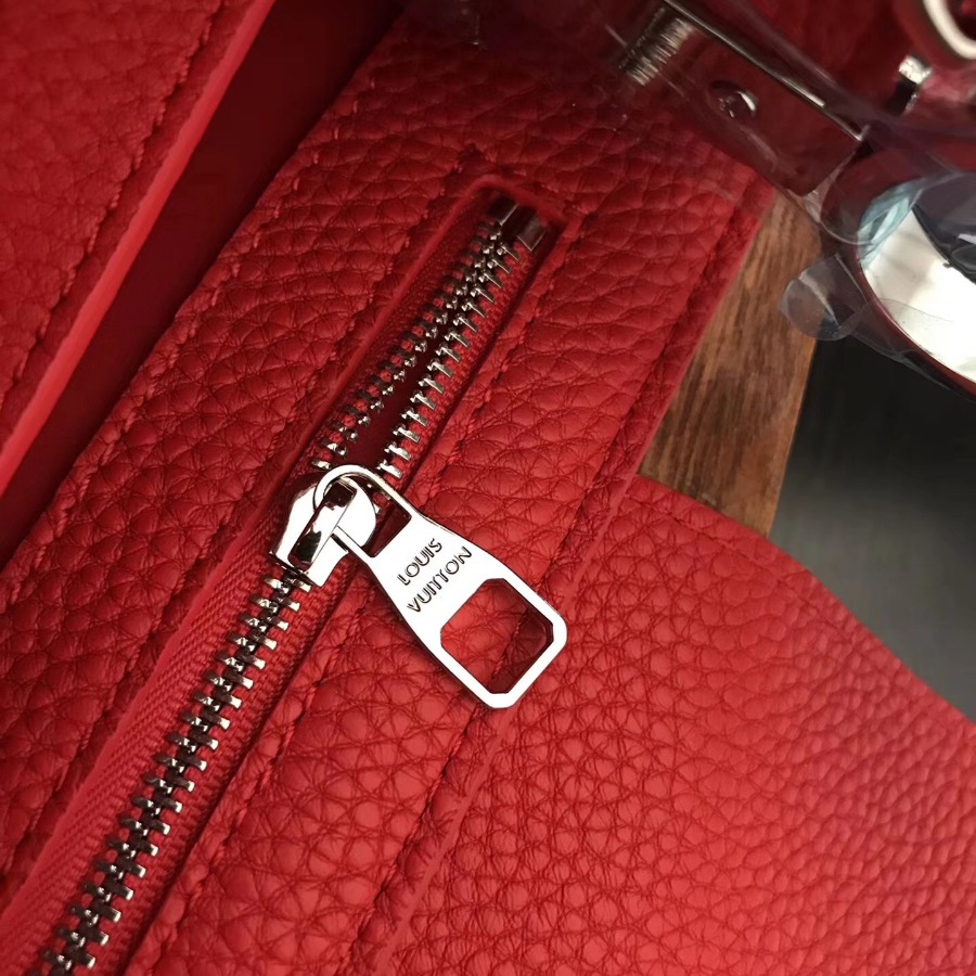 M42237, Louis Vuitton LV, Capucines PM Taurillon - Handbags