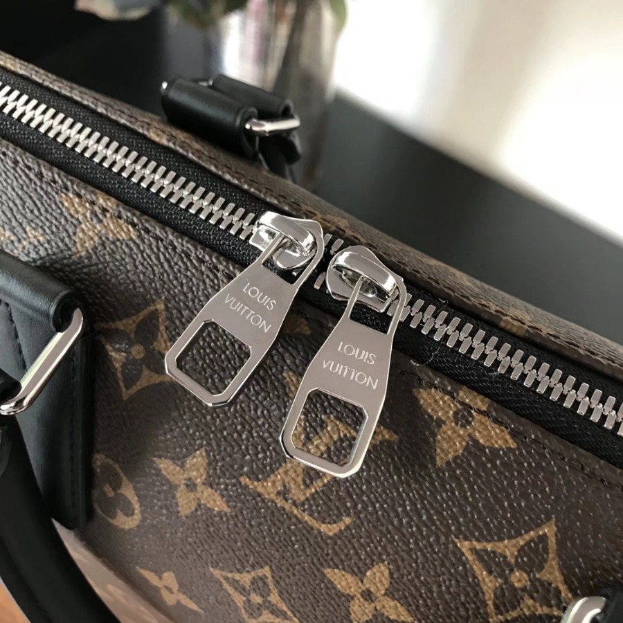 M40868, LOUIS VUITTON LV, PORTE-DOCUMENTS JOUR Monogram Business Bags