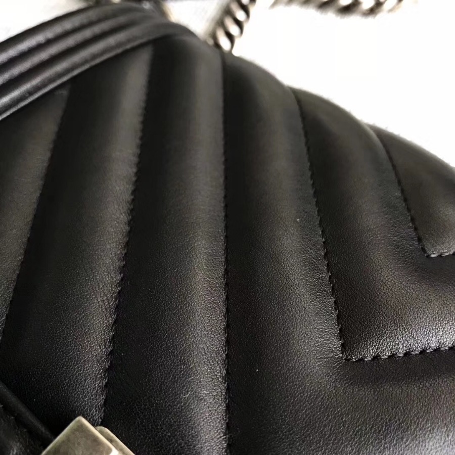 CHANEL V BOY CHANEL HANDBAG, Baby Cow Leather