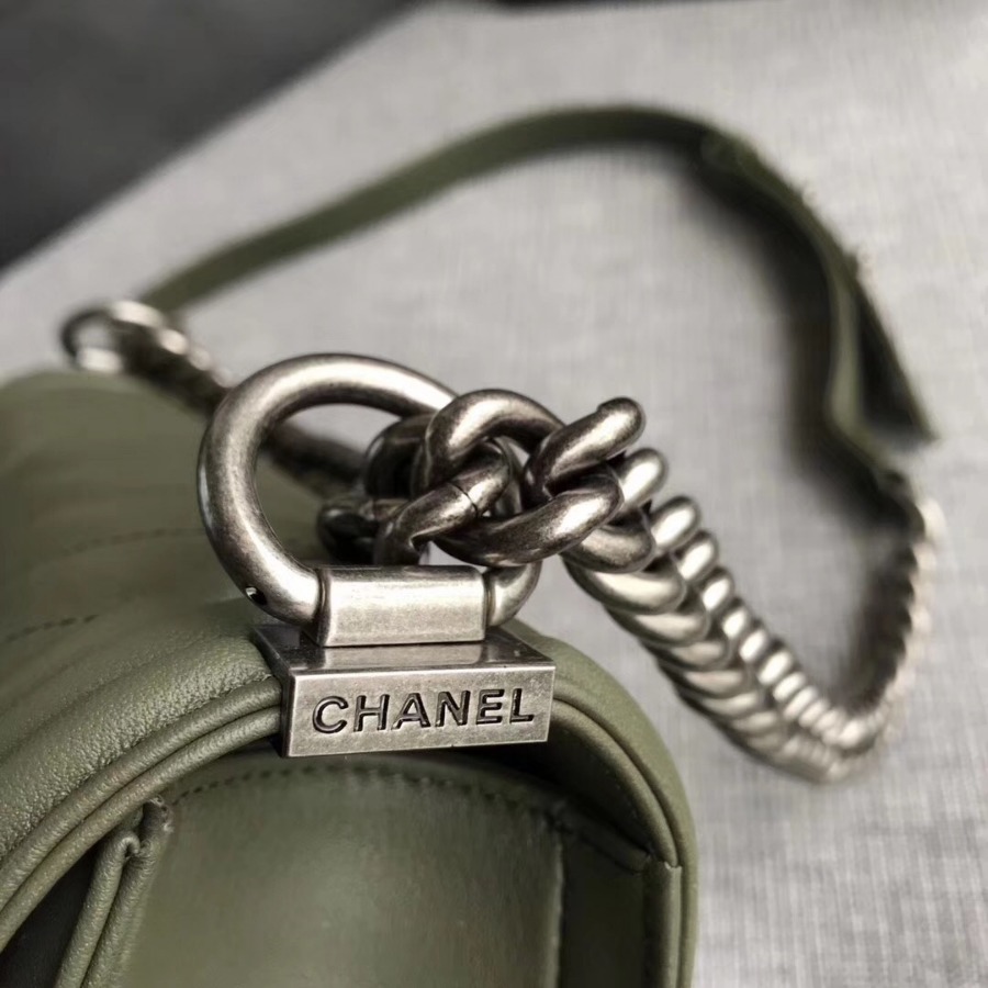 CHANEL V BOY CHANEL HANDBAG, Baby Cow Leather