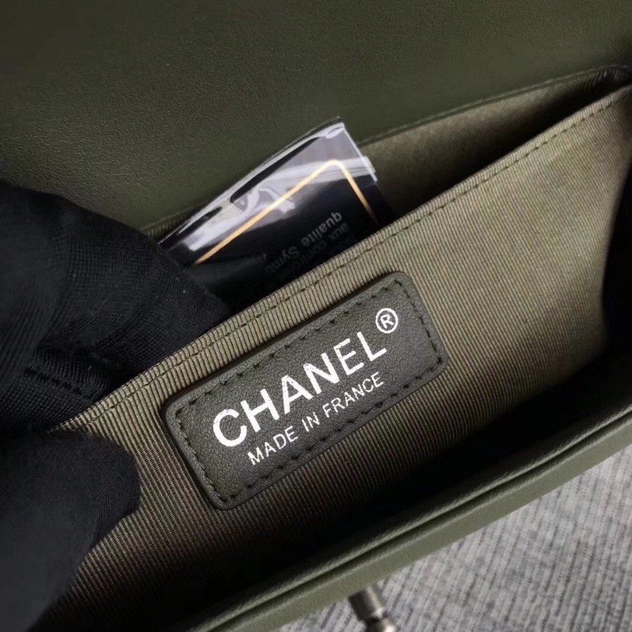 CHANEL V BOY CHANEL HANDBAG, Baby Cow Leather