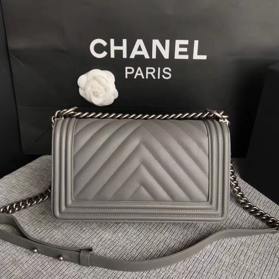 CHANEL V BOY CHANEL HANDBAG, Baby Cow Leather