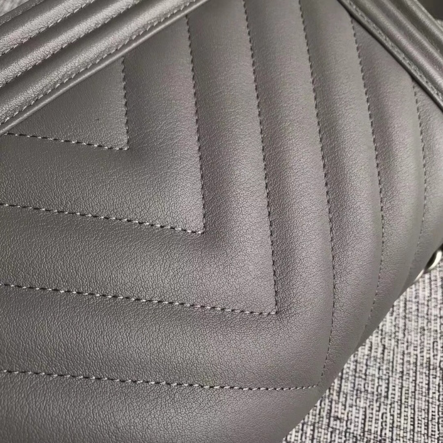 CHANEL V BOY CHANEL HANDBAG, Baby Cow Leather
