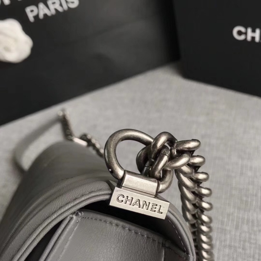 CHANEL V BOY CHANEL HANDBAG, Baby Cow Leather