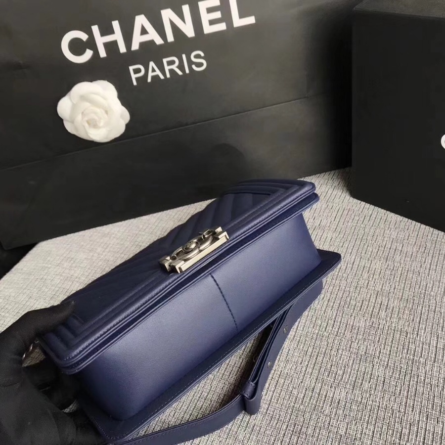 CHANEL V BOY CHANEL HANDBAG, Baby Cow Leather