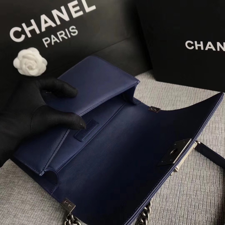 CHANEL V BOY CHANEL HANDBAG, Baby Cow Leather