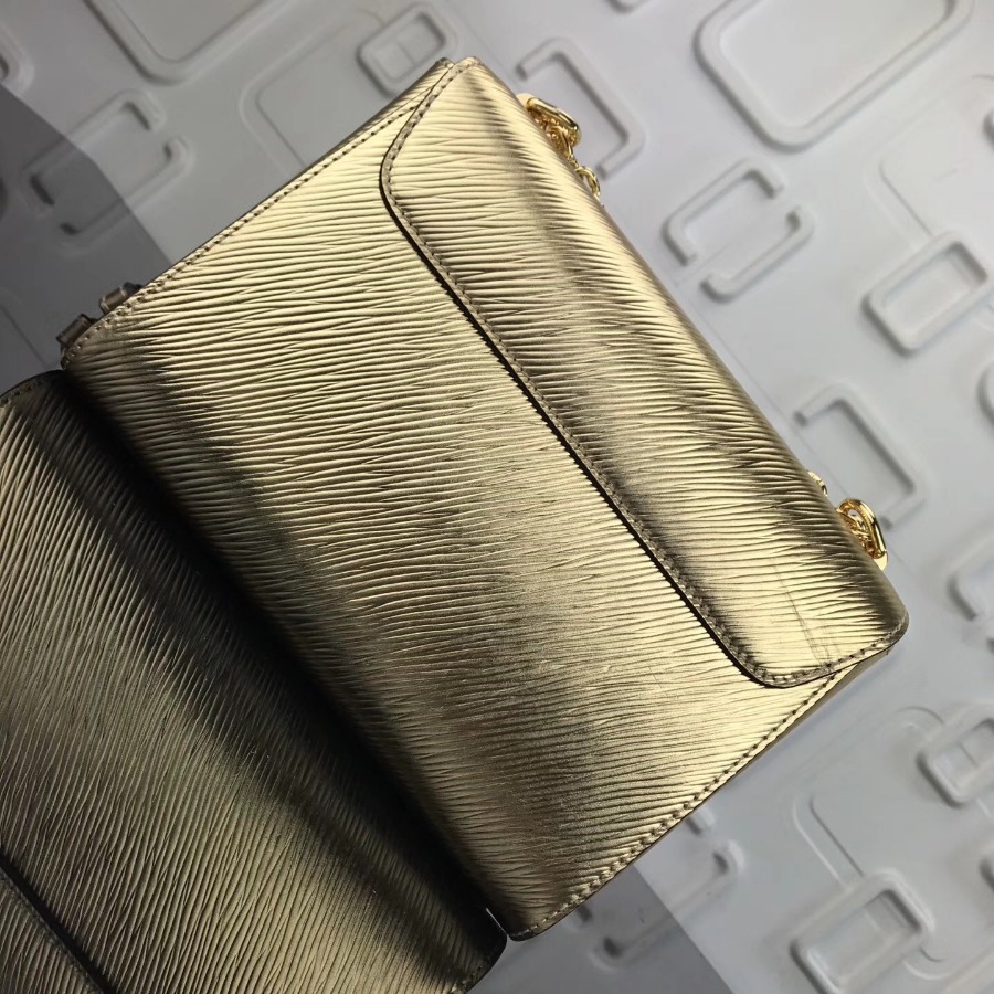 TWIST MM EPI Leather Handbag, Louis Vuitton LV