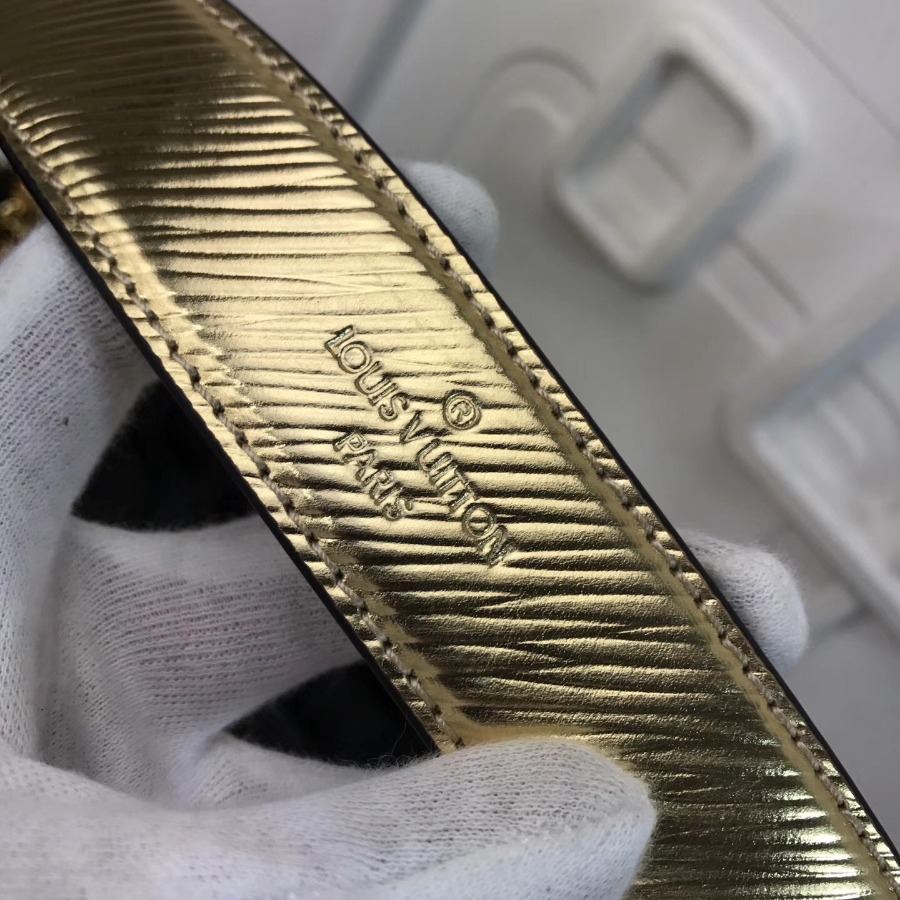 TWIST MM EPI Leather Handbag, Louis Vuitton LV