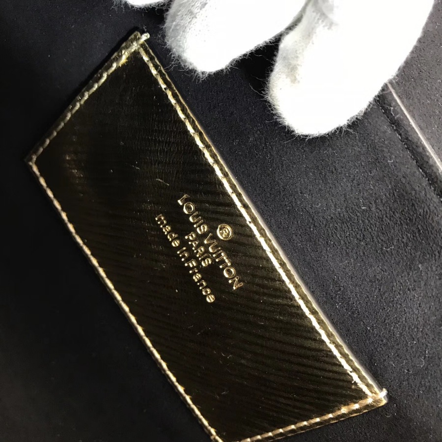 TWIST MM EPI Leather Handbag, Louis Vuitton LV