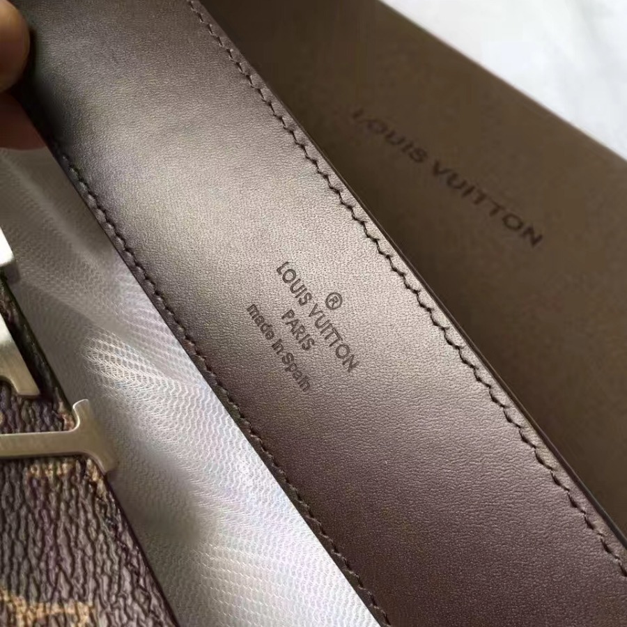 Louis Vuitton LV belts 40MM