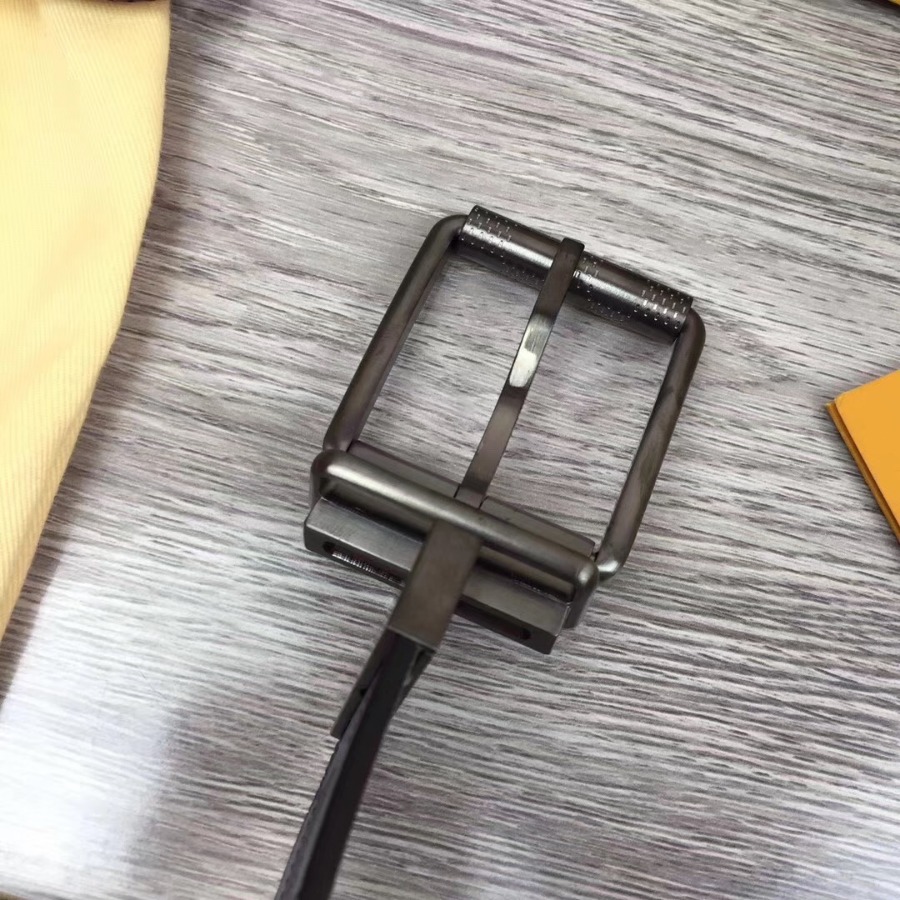 Louis Vuitton LV belts 40MM