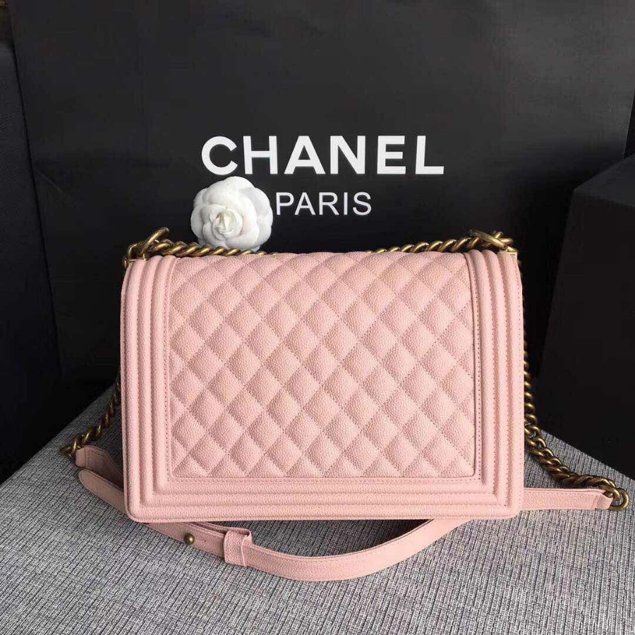 CHANEL BOY CHANEL HANDBAG, GRAINED CALFSKIN, 28CM