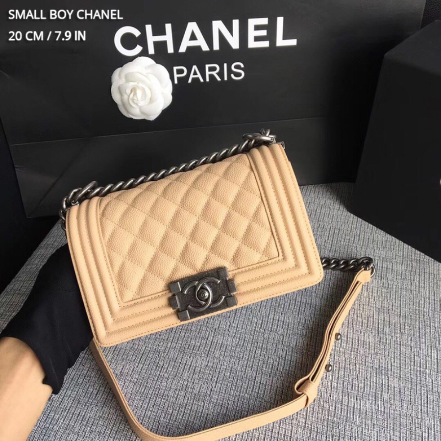 SMALL BOY CHANEL HANDBAG, PRINTED GRAINED CALFSKIN, 20CM / 7.9 IN