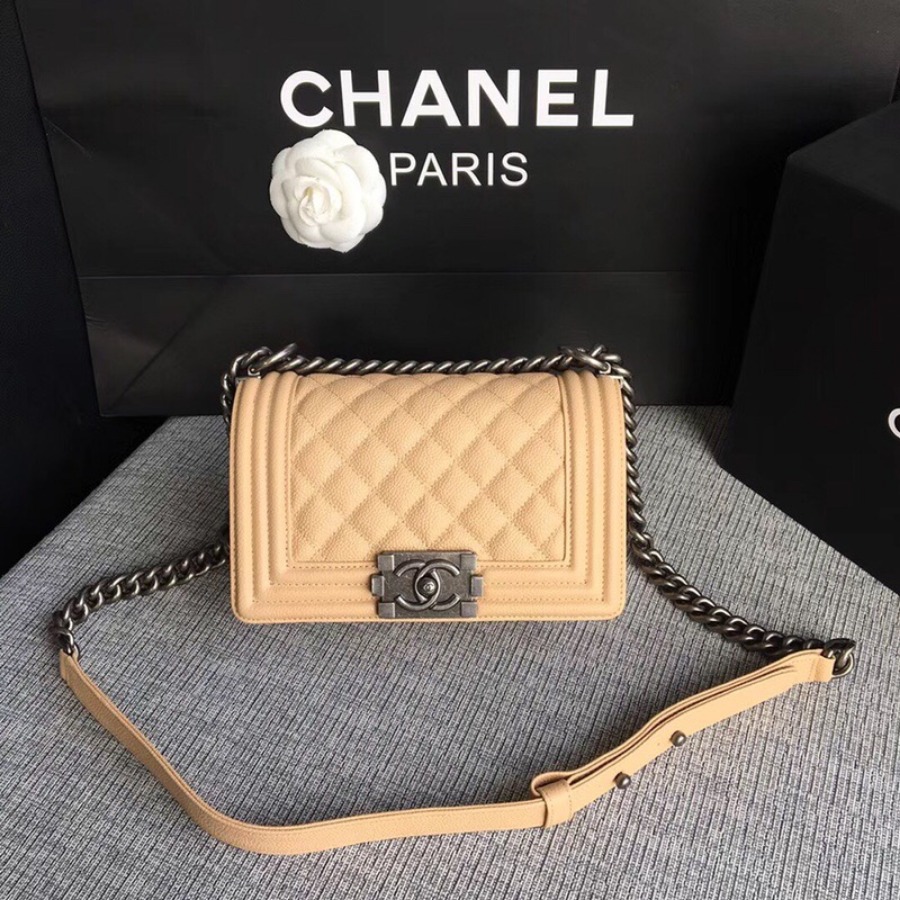 SMALL BOY CHANEL HANDBAG, PRINTED GRAINED CALFSKIN, 20CM / 7.9 IN