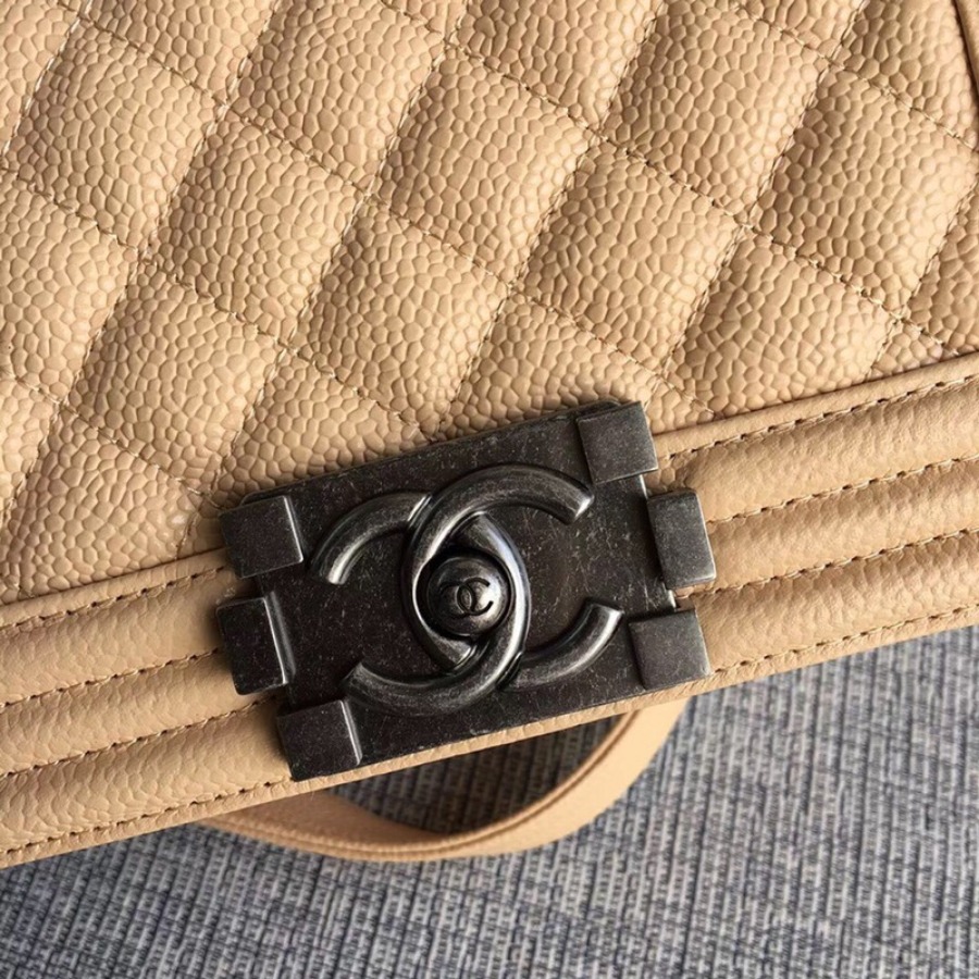 SMALL BOY CHANEL HANDBAG, PRINTED GRAINED CALFSKIN, 20CM / 7.9 IN