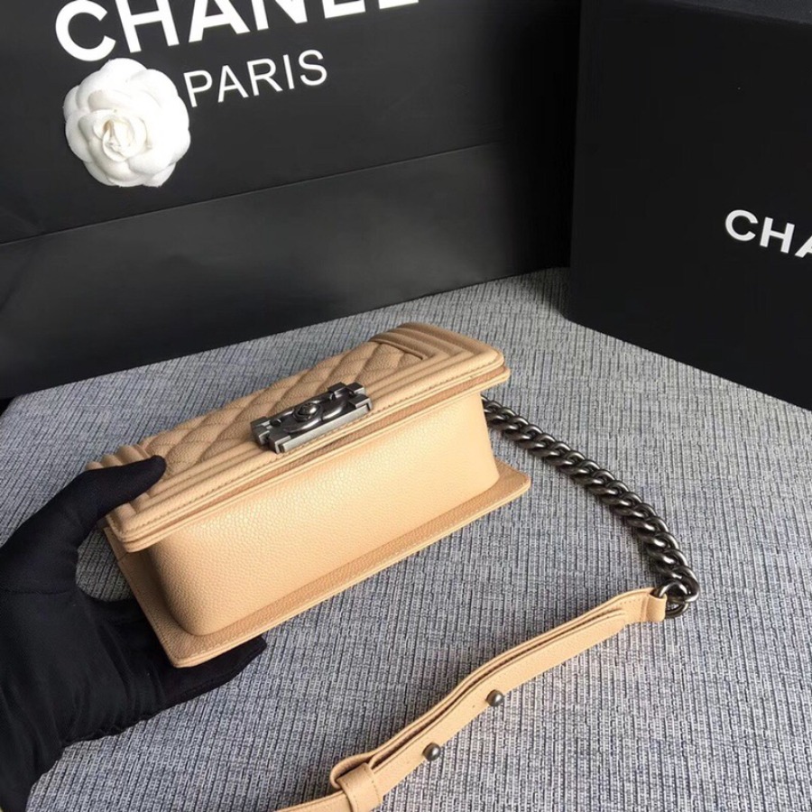 SMALL BOY CHANEL HANDBAG, PRINTED GRAINED CALFSKIN, 20CM / 7.9 IN