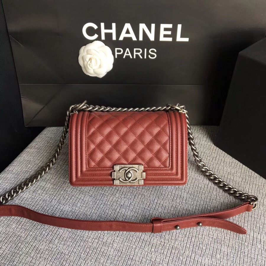 SMALL BOY CHANEL HANDBAG, PRINTED GRAINED CALFSKIN, 20CM / 7.9 IN